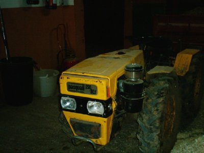 tractor (143)  CAMPO ESPAMICA